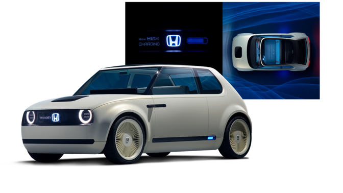 Dreiviertelvorderansicht des Honda Clarity Fuel Cell mit Honda-Logo.