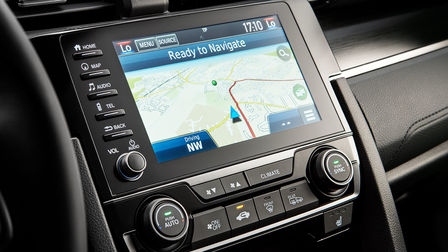 Honda CONNECT 7'' mit Garmin-Navigationssystem