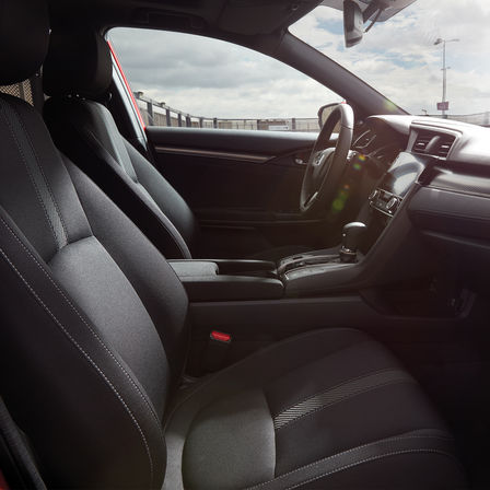 Ansicht des Innenraums des Honda Civic.