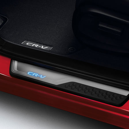 Nahaufnahme des Einstiegsblendensatzes des Honda CR-V.