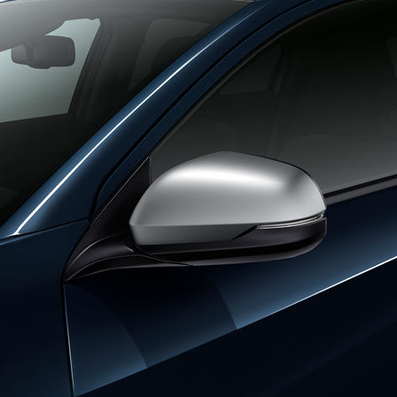Seitenansicht des Spiegels des Honda HR-V