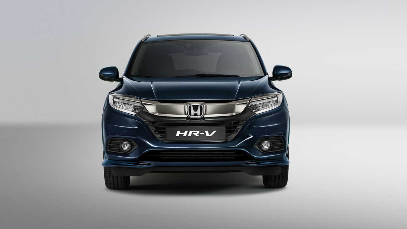 Nahaufnahme der Frontansicht des Honda HR-V mit vorderen Lufteinlässen und Stoßfänger.
