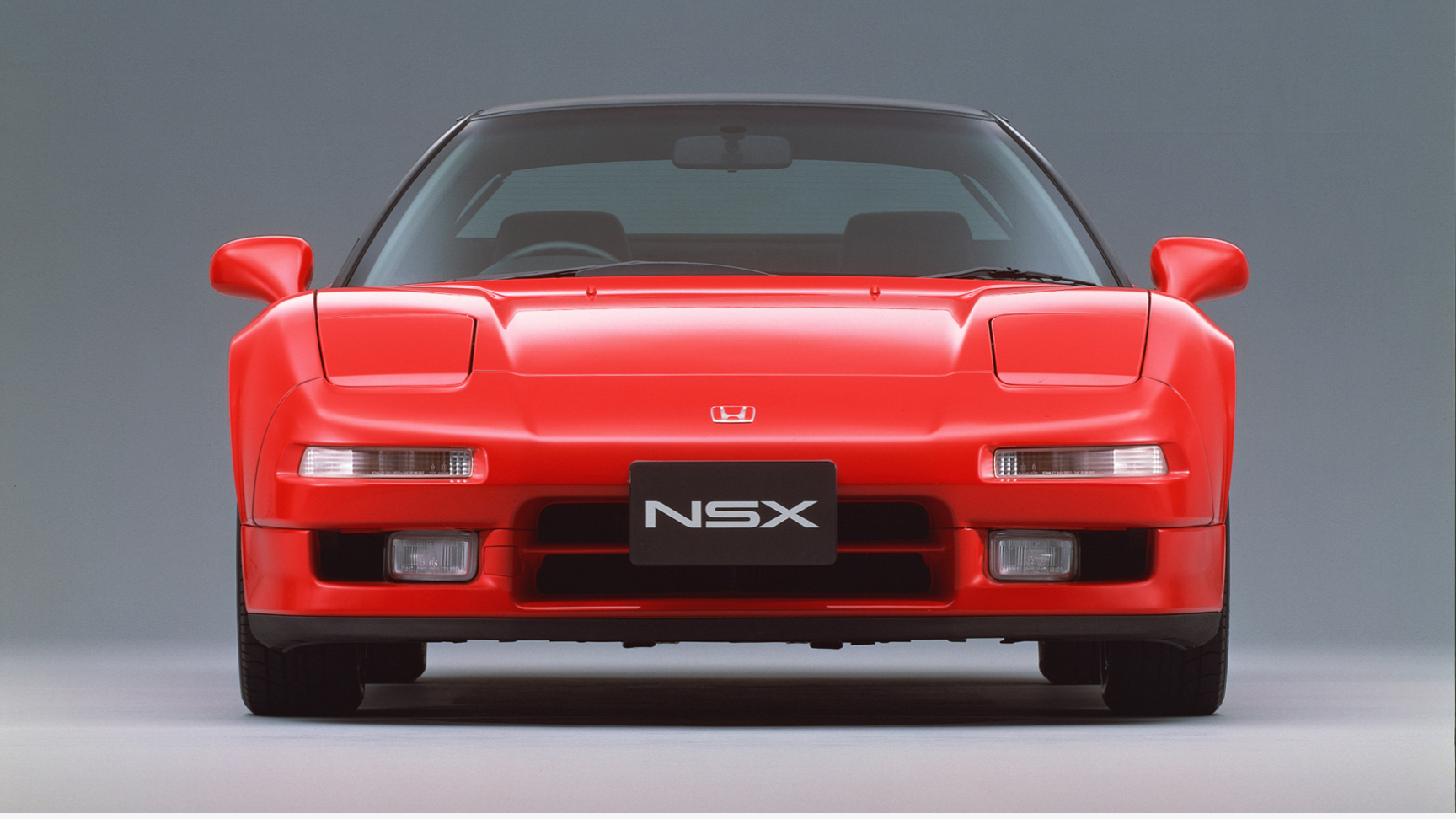 Frontansicht des Honda NSX, Studioaufnahme.