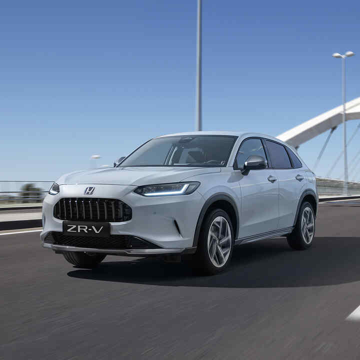 Honda ZR-V, 3/4-Frontansicht, Brücke