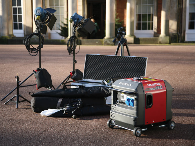 Mobile Inverter vor Ort.