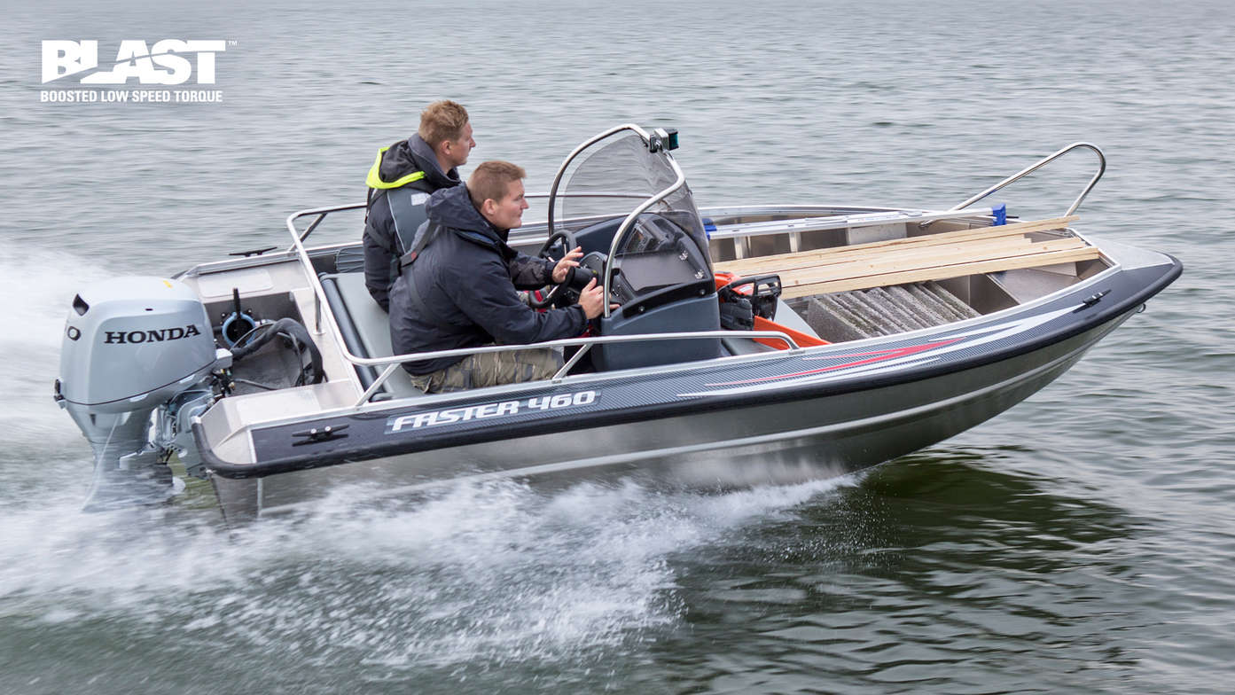 Boot mit Honda Motor, Einsatz nach Modell, an der Küste