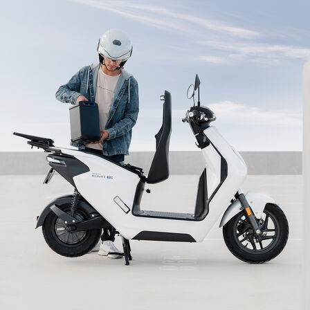 Honda 2023 EM1 e: image