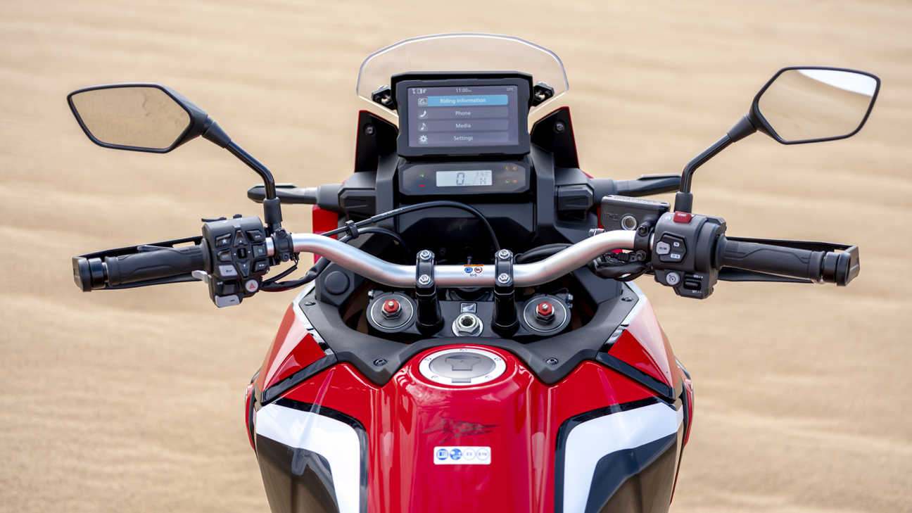 Honda Africa Twin, Nahaufnahme der Fahreransicht.