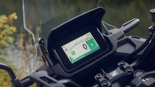 Neues 5-Zoll-TFT-Display, Nahaufnahme.