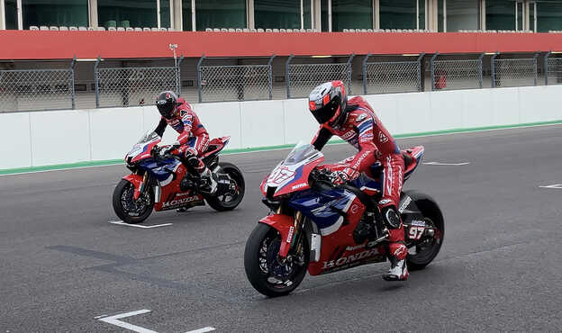 Zwei CBR1000RR-R Fireblade SPs des HRC-Teams