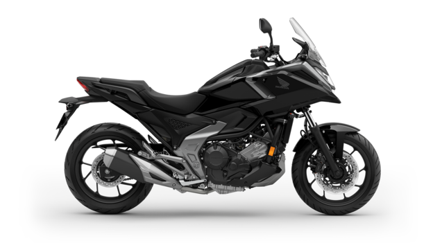 Seitenansicht einer Honda NC750X im Studio