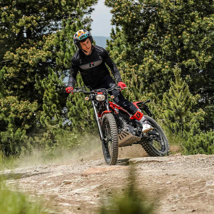 Toni Bou auf einer Montesa Cota 4RIDE