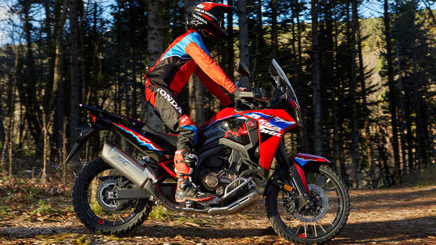 Africa Twin SC-Project-Slip-on Adventure