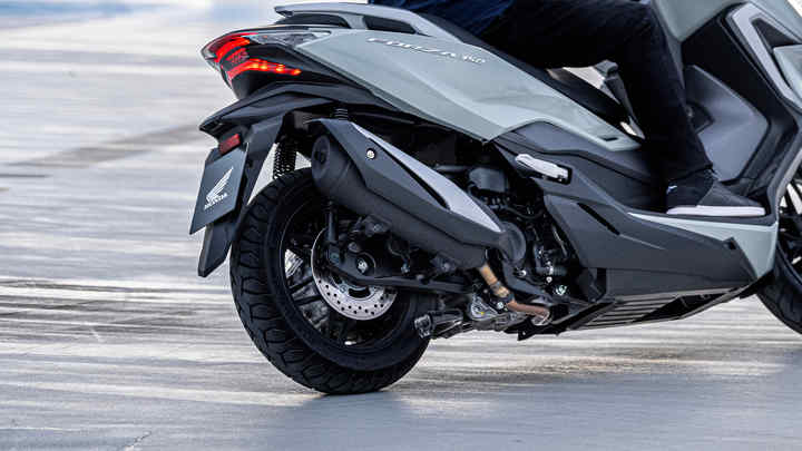 Teile Daten Honda Sh 150i Euro 4 Louis Motorrad Bekleidung Und Technik