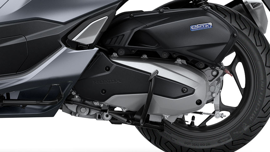 Honda PCX125 – kraftvollerer wassergekühlter eSP+ Motor mit vier Ventilen und SOHC 