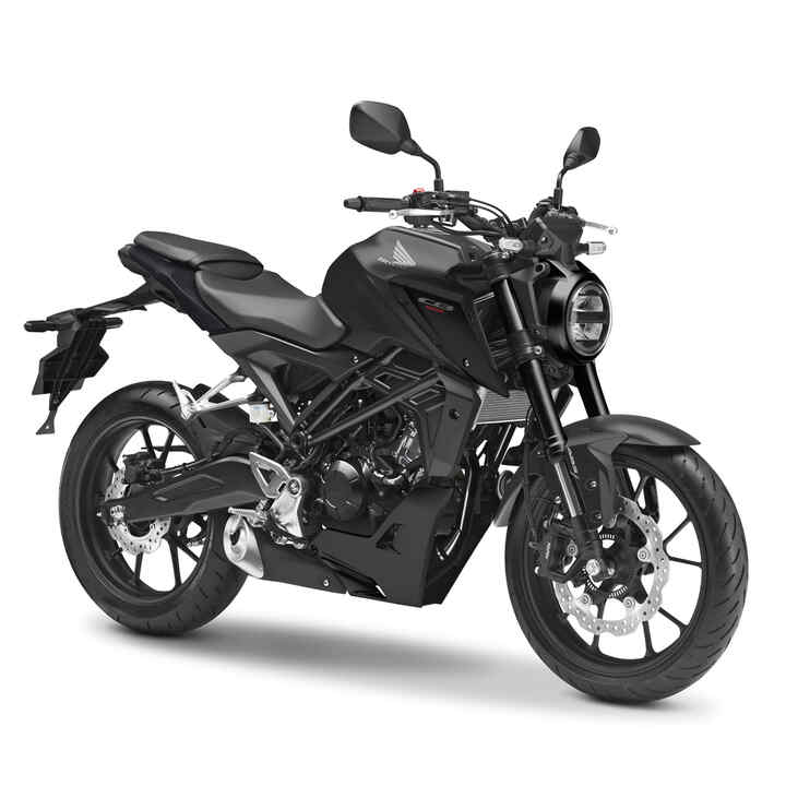 Honda CB125R, 3/4-Frontansicht von rechts, Studioaufnahme, schwarzes Motorrad