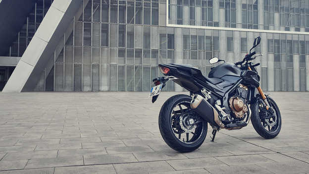 CB500F – Neue Leichtbau Räder und Schwinge