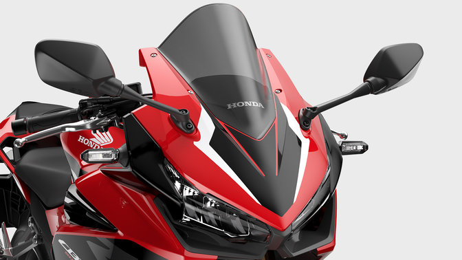 CBR500R, hoher Windschild