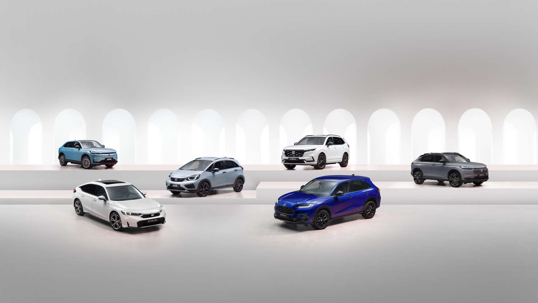 Civic in 3/4-Frontansicht außen.