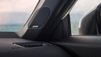 Bose Premium-Soundsystem mit 12 Lautsprechern