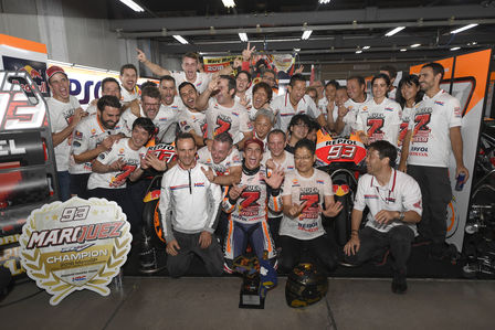 Marc Márquez gewinnt seinen fünften FIM MotoGP Weltmeistertitel